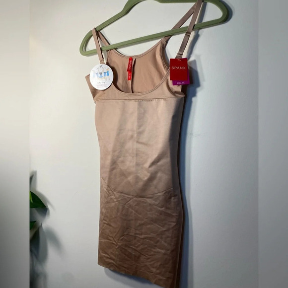 NWT SPANX||Shapewear Sculpting, Open Bust Full Slip Pink/Tan S - Picture 1 of 6